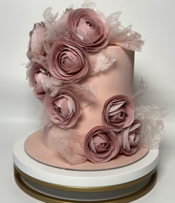 Торт на заказ «Цветочная легкость»