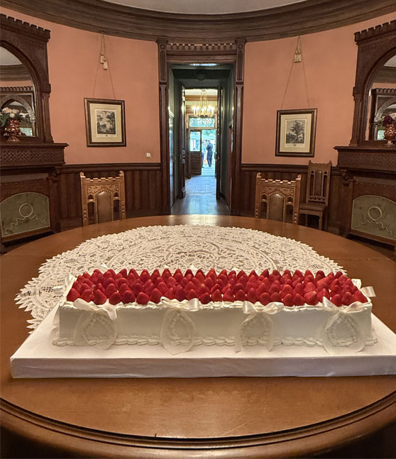 Торт «Малиновый рай»