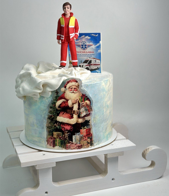 Корпоративный торт «Новогодние сани»