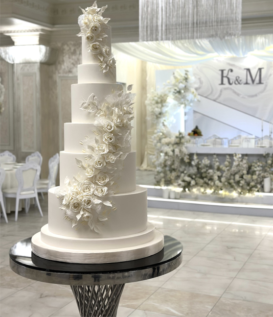 Торт от 50 кг на заказ «Райские птичи»